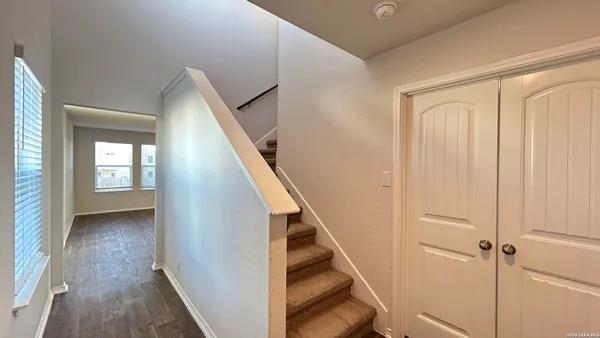 $1,895 | 14702 Harlequin Duck, San Antonio, TX 78253
