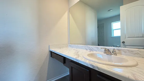$1,895 | 14702 Harlequin Duck, San Antonio, TX 78253