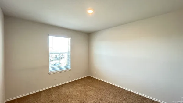 $1,895 | 14702 Harlequin Duck, San Antonio, TX 78253