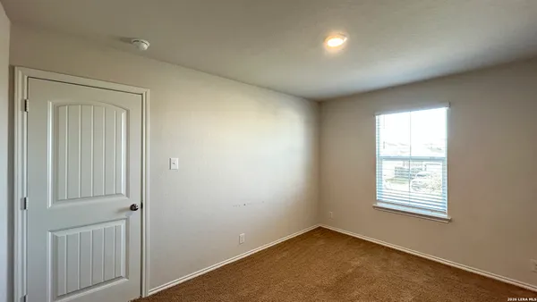 $1,895 | 14702 Harlequin Duck, San Antonio, TX 78253