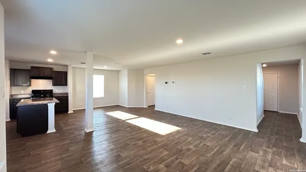 $1,895 | 14702 Harlequin Duck, San Antonio, TX 78253