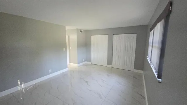 $2,300 | 3000 Riverside Drive, Unit 111, Coral Springs, FL 33065