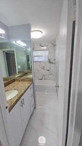 $2,300 | 3000 Riverside Drive, Unit 111, Coral Springs, FL 33065