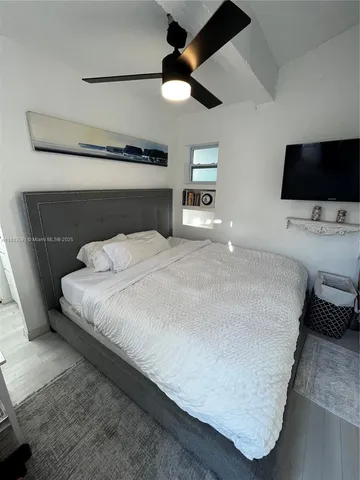 $12,000 | 840 South Shore Drive, Miami Beach, FL 33141