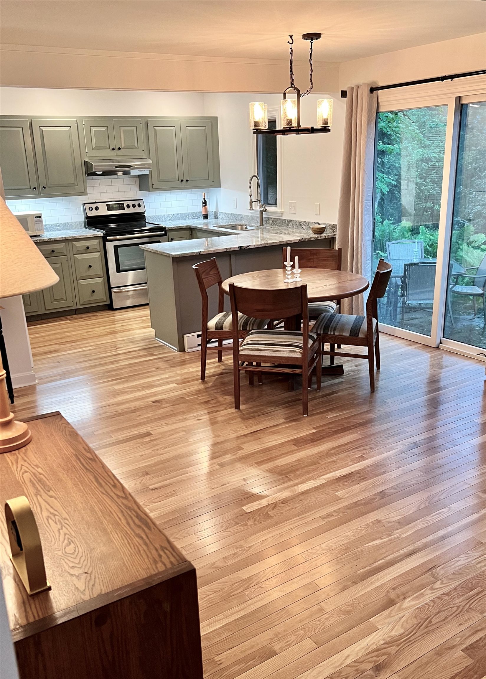 807 Murphys Road, Unit A Hartford, VT 05059 - Photo 6 of 20 Gallery Image 6