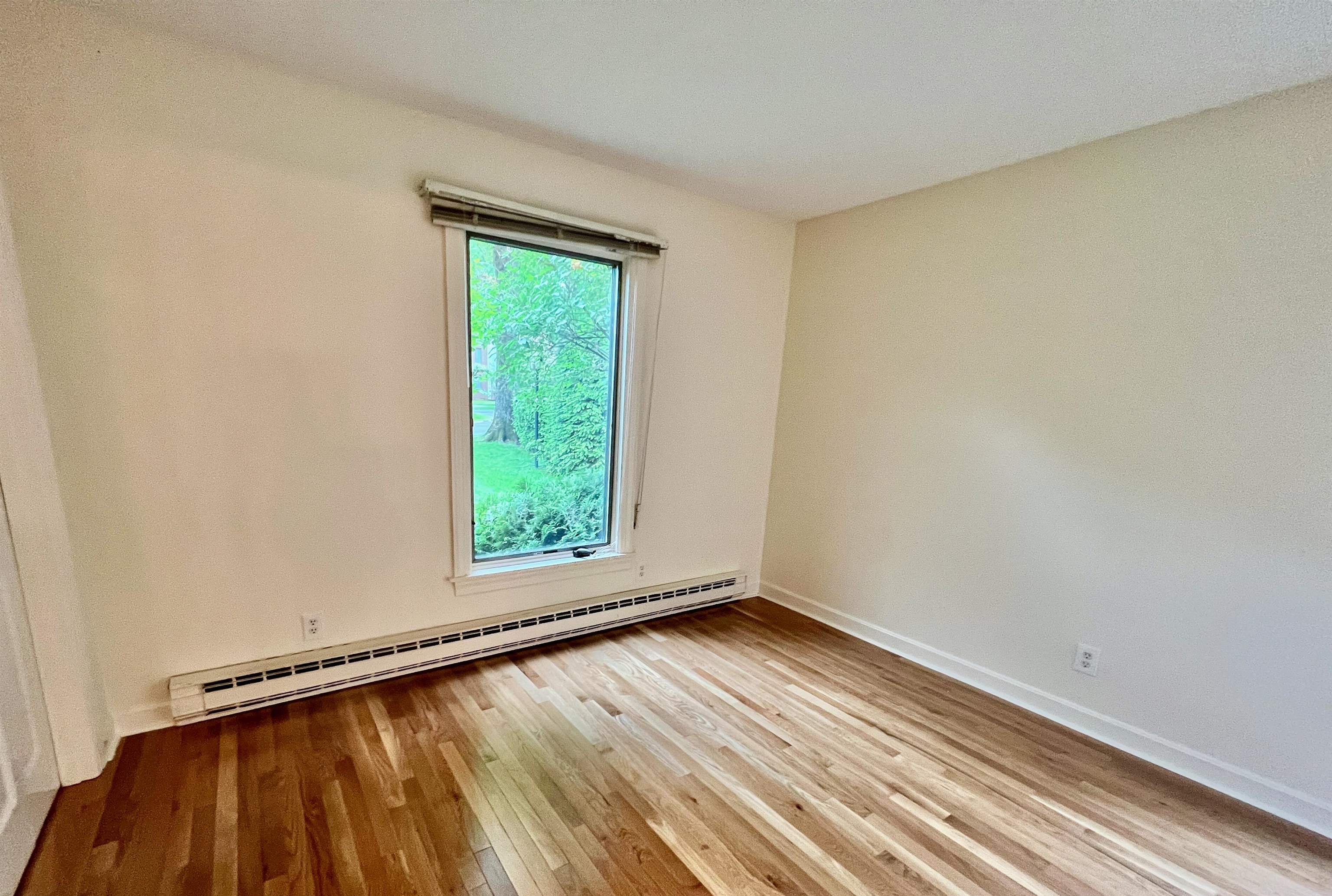 807 Murphys Road, Unit A Hartford, VT 05059 - Photo 10 of 20 Gallery Image 10