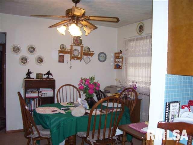 1501 Rutledge Drive Lincoln, IL 62656 - Photo 4 of 8 Gallery Image 4