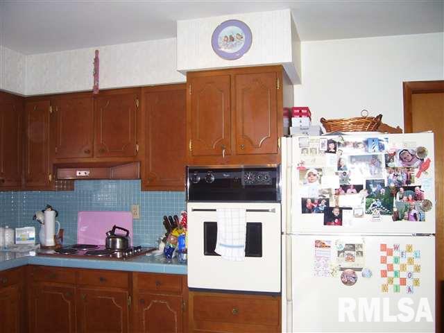 1501 Rutledge Drive Lincoln, IL 62656 - Photo 5 of 8 Gallery Image 5