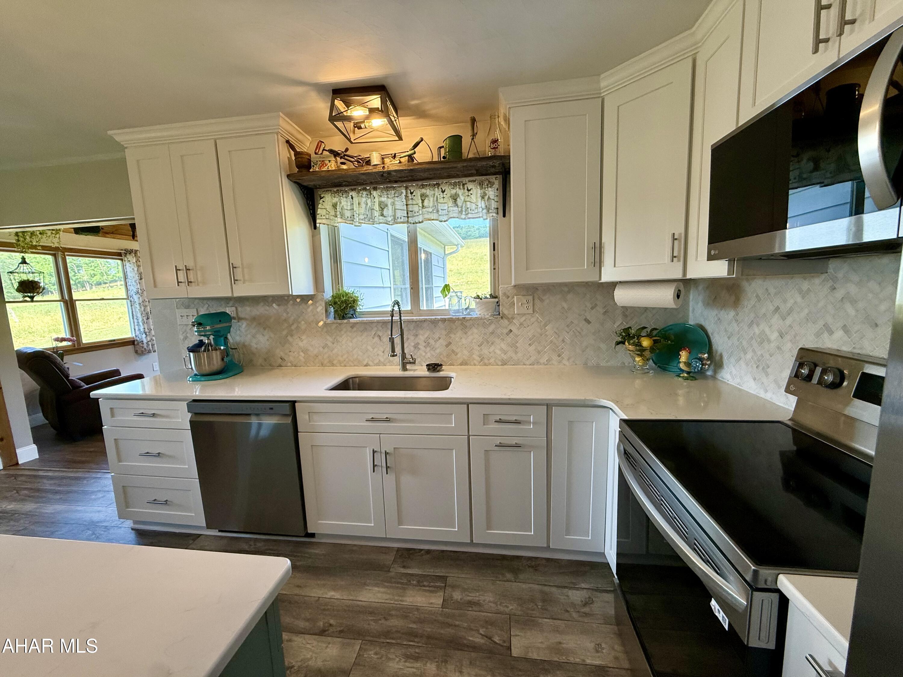 2348 Raystown Road Everett, PA 15537 - Photo 12 of 79
