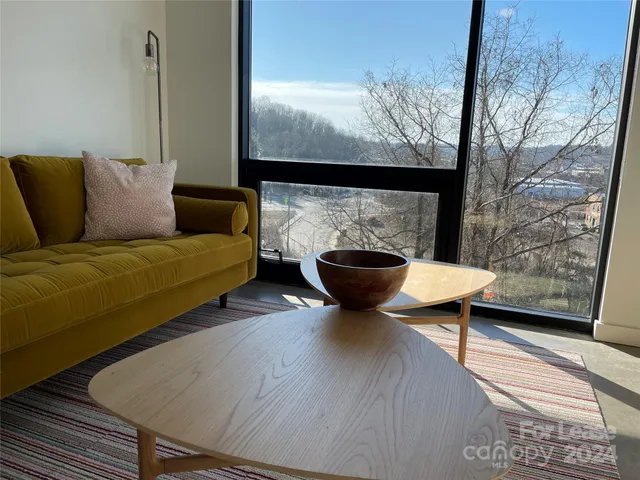 $1,495 | 20 Artful Way, Unit 412, Asheville, NC 28801