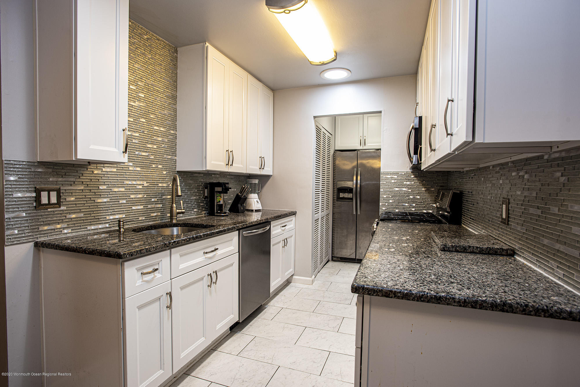 329 Northrop Road Brick, NJ 08723 - Photo 6 of 19 Kitchen