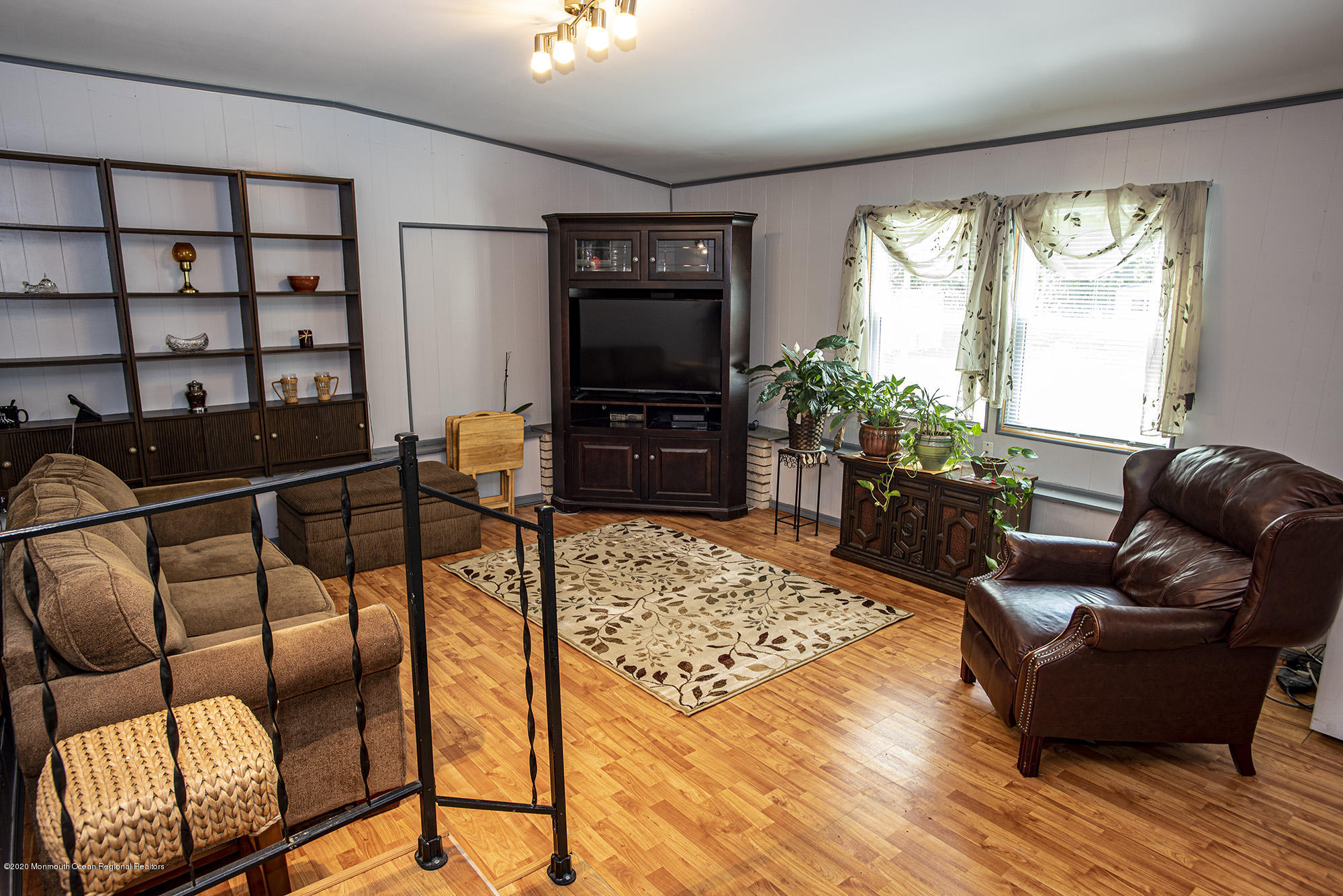 329 Northrop Road Brick, NJ 08723 - Photo 9 of 19 Family Room