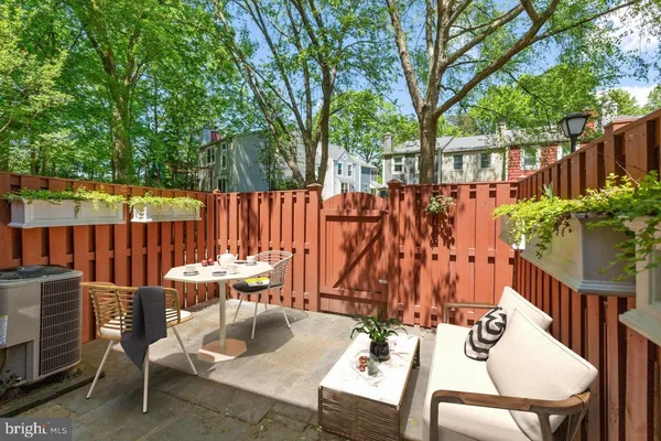 $2,900 | 2120 Whisperwood Glen Lane, Reston, VA 20191