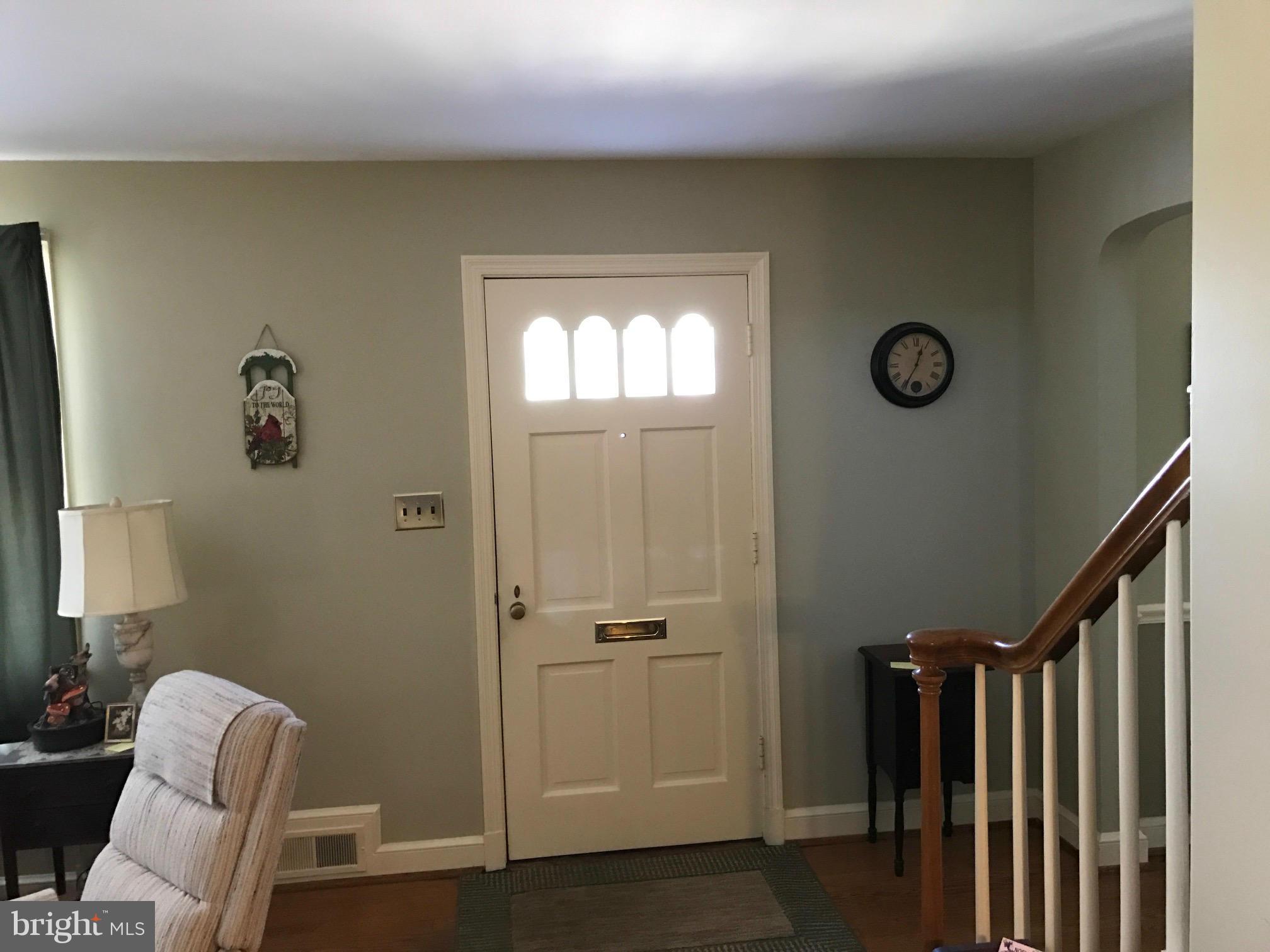 406 Hamilton Avenue Silver Spring, MD 20901 - Photo 2 of 13 Interior (General)