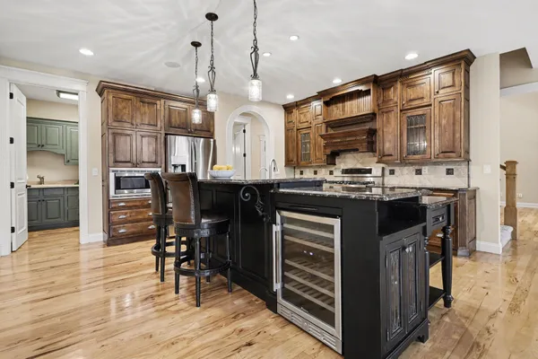 $900,000 | 9380 Marshwood Drive, Richland, MI 49083
