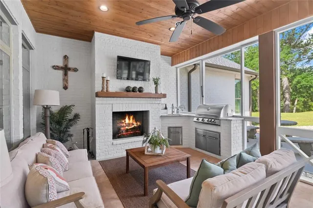 $799,000 | 45017 Eden Drive, Franklinton, LA 70438