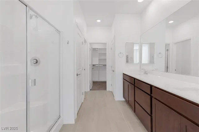 $2,100 | 2869 Sweeping Palm Road, North Las Vegas, NV 89086