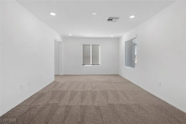 $2,100 | 2869 Sweeping Palm Road, North Las Vegas, NV 89086