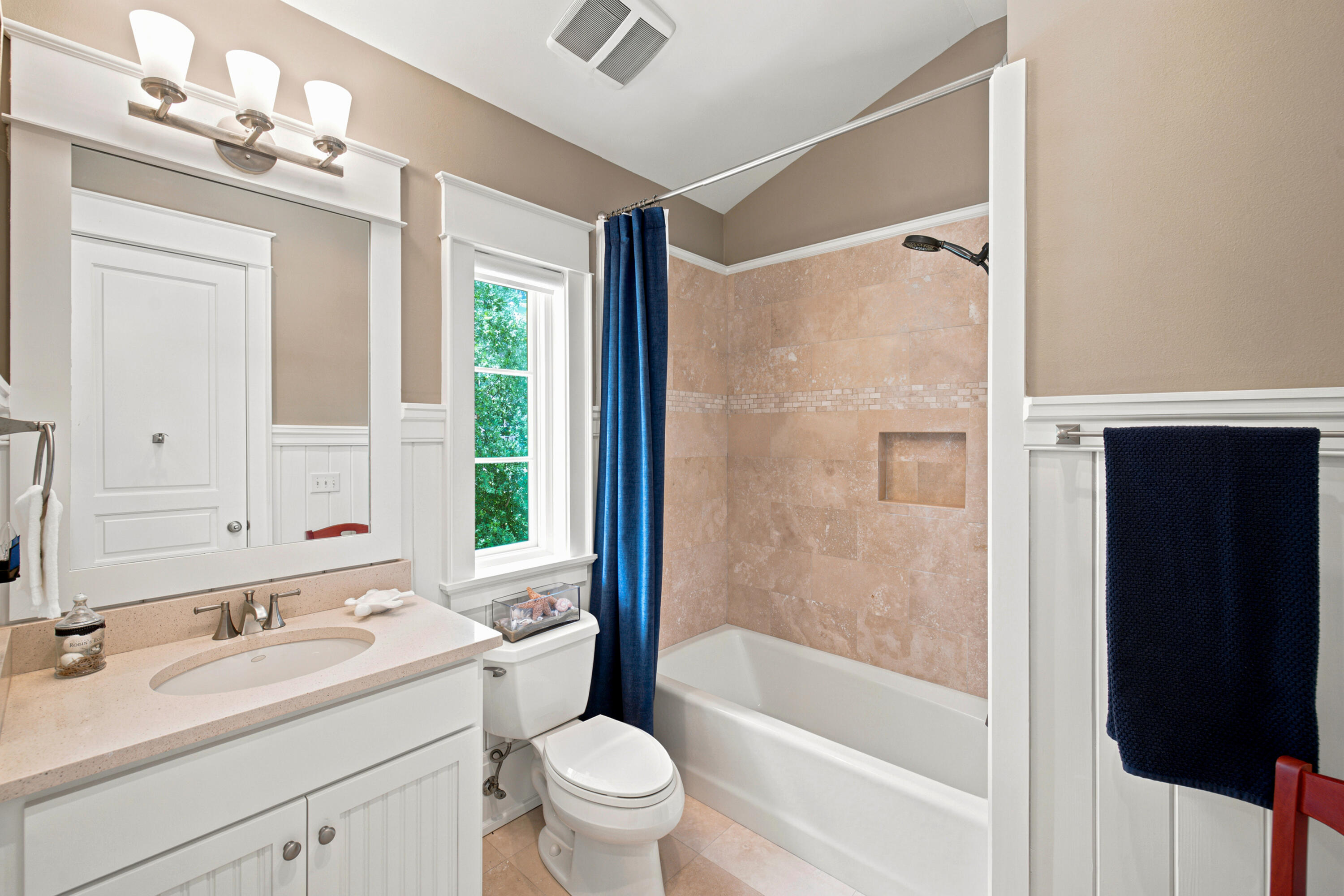 5210 Portside Terrace Miramar Beach, FL 32550 - Photo 27 of 56 Guest Bathroom 2
