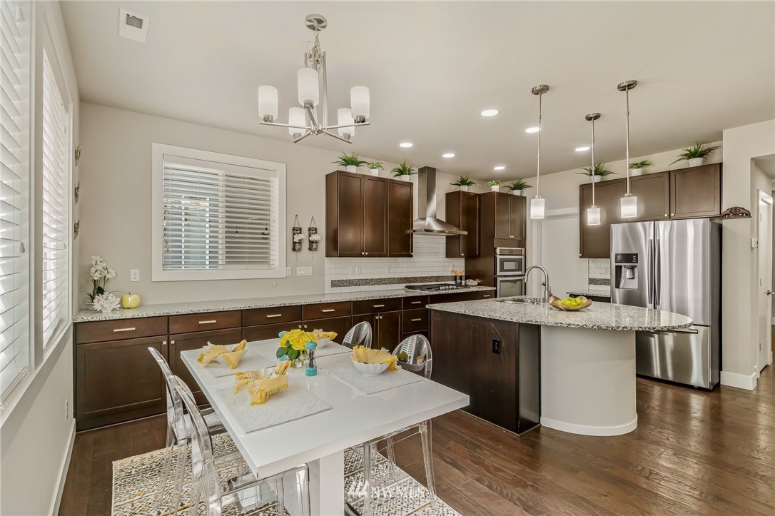 17808 36th Avenue Southeast Bothell, WA 98012 - Photo 11 of 39 Gallery Image 11