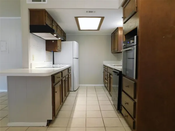 $1,495 | 2408 Bernard Street, Denton, TX 76205