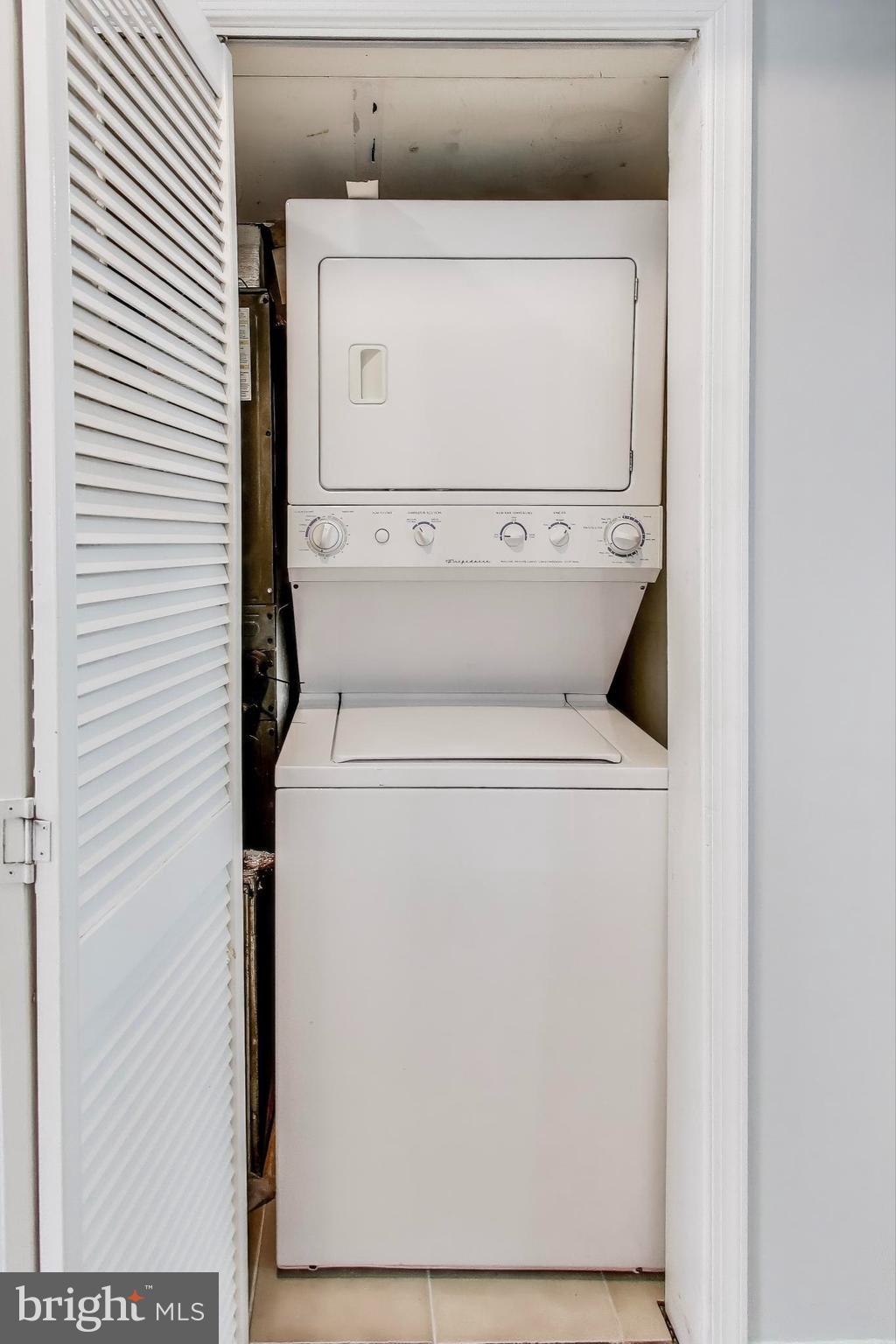 2817 7th Street Northeast, Unit 2 Washington, DC 20017 - Photo 5 of 16 Laundry Off LR