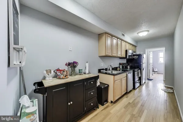 $320,000 | 2817 7th Street Northeast, Unit 2, Washington, DC 20017