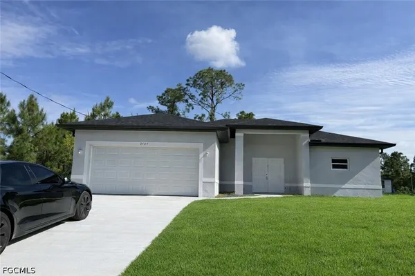 $2,000 | 3404 67th Street West, Lehigh Acres, FL 33971