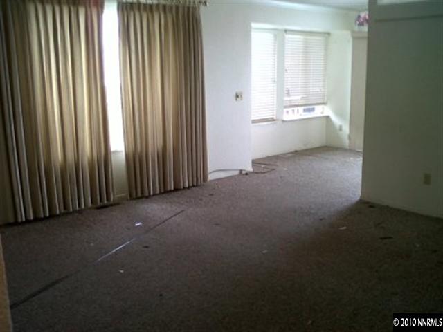 7065 Indigo Circle Reno, NV 89506 - Photo 3 of 6 Photo 3