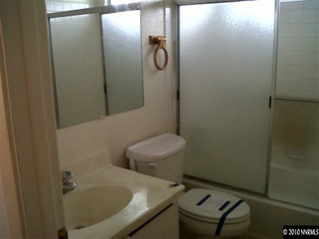 7065 Indigo Circle Reno, NV 89506 - Photo 5 of 6 Photo 5