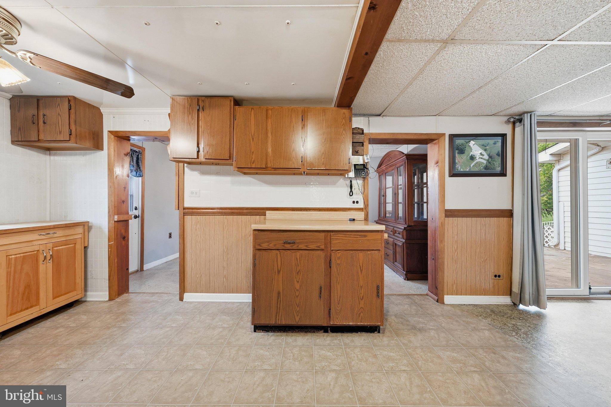 12349 Layman Road Thurmont, MD 21788 - Photo 15 of 50 Kitchen