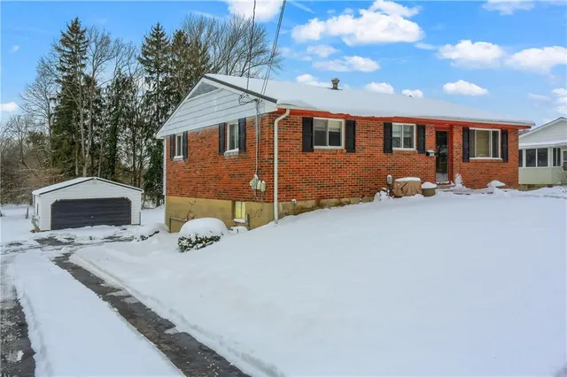 $279,000 | 203 Mulberry Lane, Slippery Rock, PA 16057