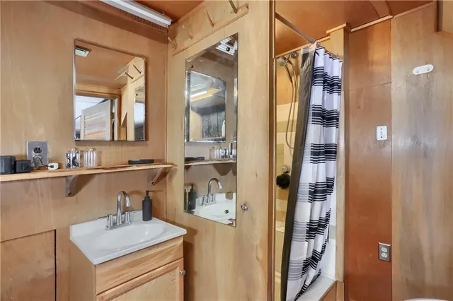 $279,000 | 203 Mulberry Lane, Slippery Rock, PA 16057