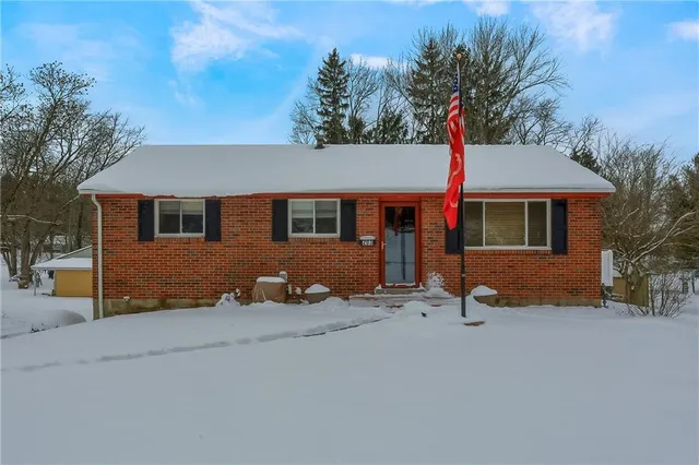 $279,000 | 203 Mulberry Lane, Slippery Rock, PA 16057