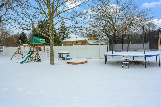 $279,000 | 203 Mulberry Lane, Slippery Rock, PA 16057