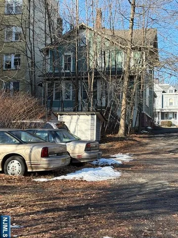 $1,250,000 | 69 North Fullerton Avenue, Montclair, NJ 07042