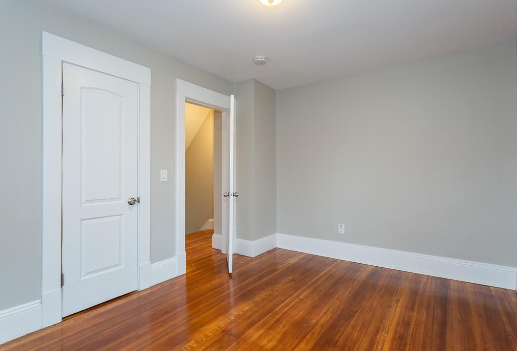 98 Ardmore Street Springfield, MA 01104 - Photo 19 of 33