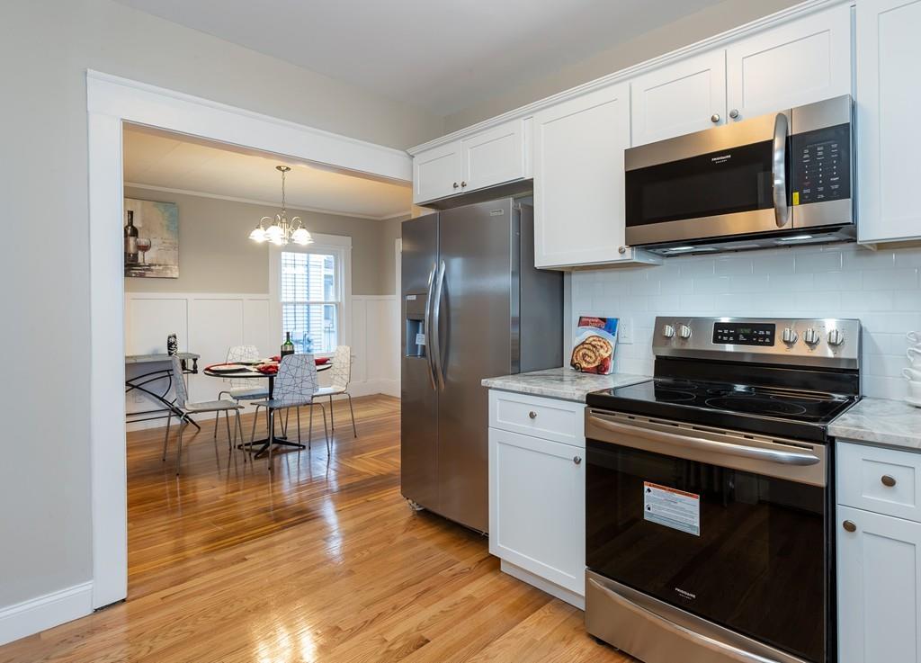98 Ardmore Street Springfield, MA 01104 - Photo 3 of 33
