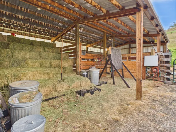 $712,000 | 2772 East Black Canyon Highway, Emmett, ID 83617