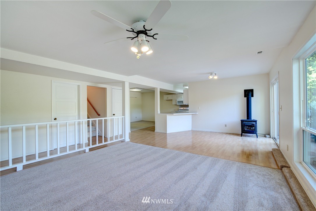 4222 Southwest 325th Street Federal Way, WA 98023 - Photo 14 of 25