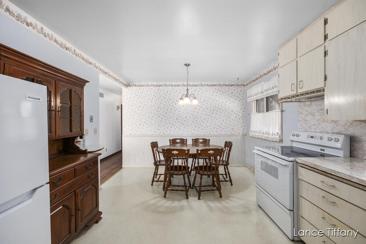 2020 Johnson Road Gowen, MI 49326 - Photo 9 of 20 IMG_1008