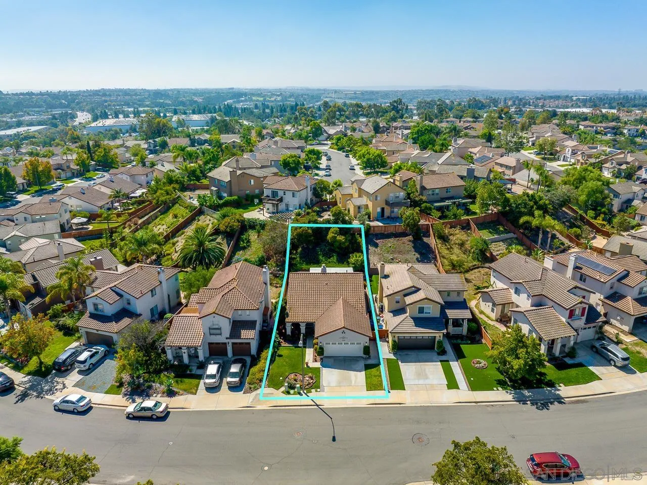 2460 Eagle Valley Drive Chula Vista, CA 91914 - Photo 31 of 35 an aerial view of multiple houses with yard