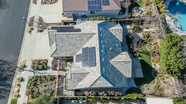 $700,000 | 3725 Everglade Avenue, Clovis, CA 93619