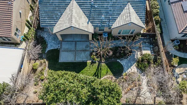 $700,000 | 3725 Everglade Avenue, Clovis, CA 93619