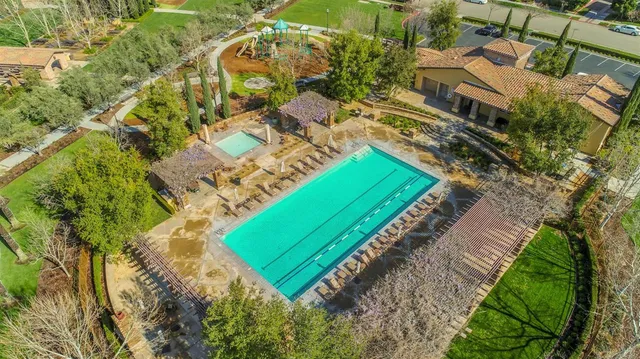 $680,000 | 3725 Everglade Avenue, Clovis, CA 93619