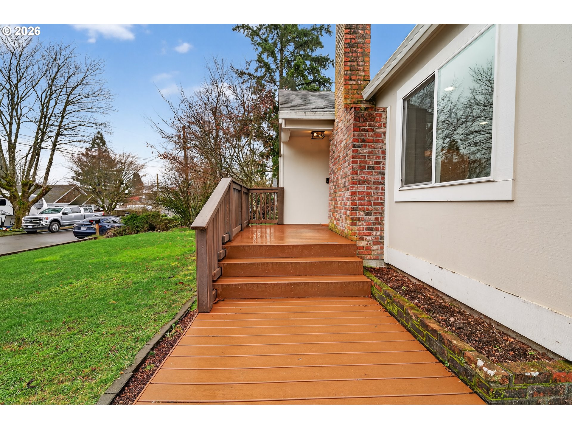 911 Northwest Fargo Street Camas, WA 98607 - Photo 5 of 37