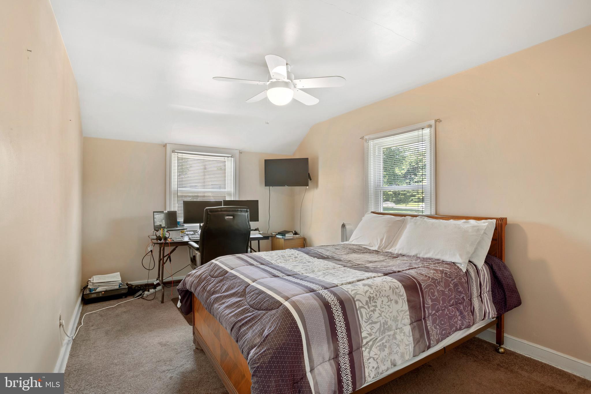 15 Dewey Road Cheltenham, PA 19012 - Photo 11 of 28 Ample guest bedrooms