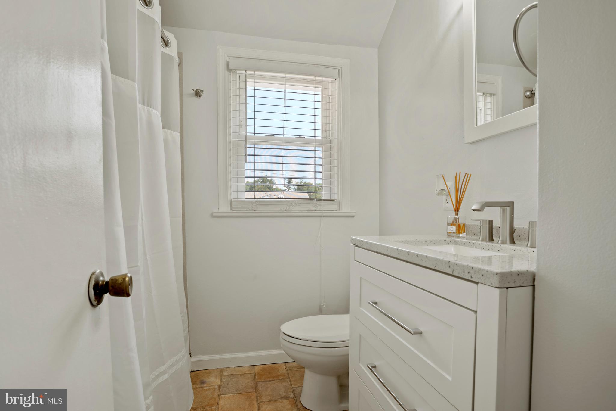 15 Dewey Road Cheltenham, PA 19012 - Photo 17 of 28 Updated main bath