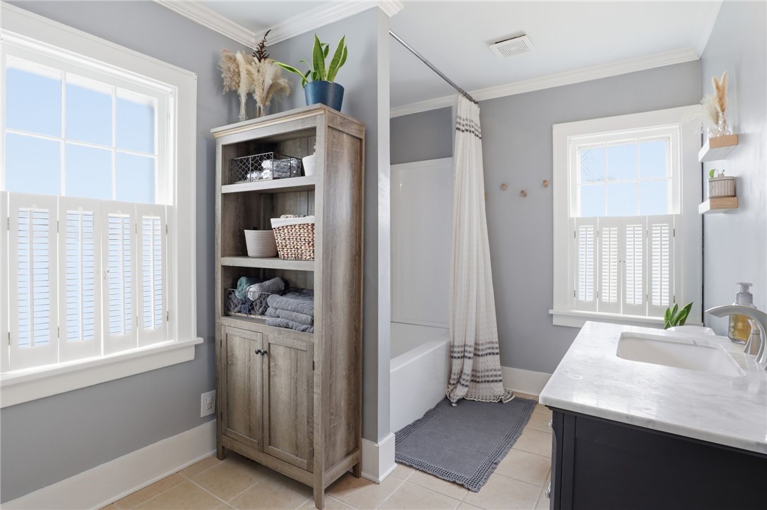 71 Curtice Road Irondequoit, NY 14617 - Photo 17 of 32