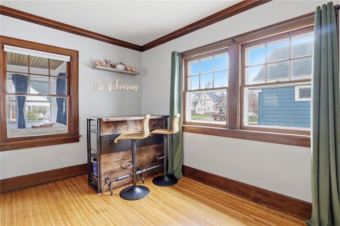 71 Curtice Road Irondequoit, NY 14617 - Photo 8 of 32